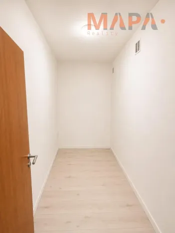 Prodej bytu 3+1, Chomutov, 17. listopadu, 79 m2