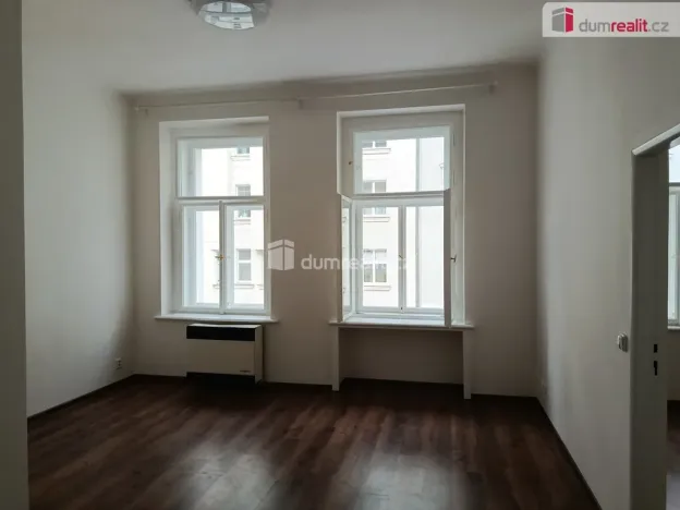 Pronájem bytu 2+kk, Praha - Nové Město, Pod Slovany, 51 m2