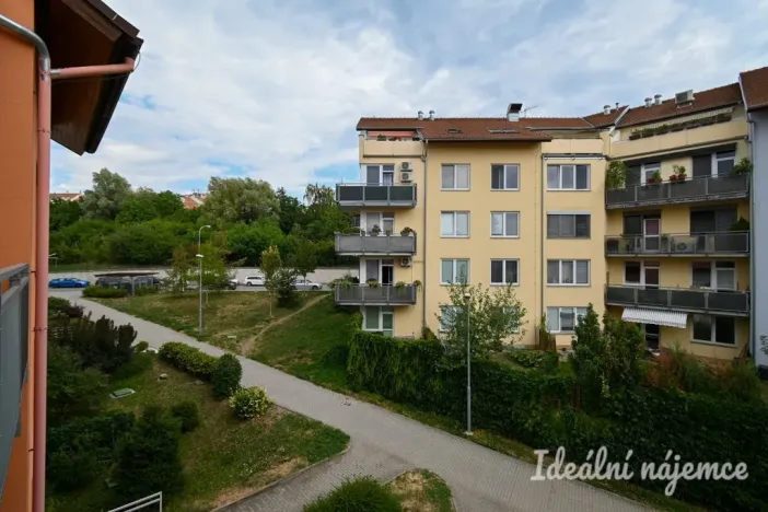 Pronájem bytu 2+kk, Brno, Hrázka, 46 m2