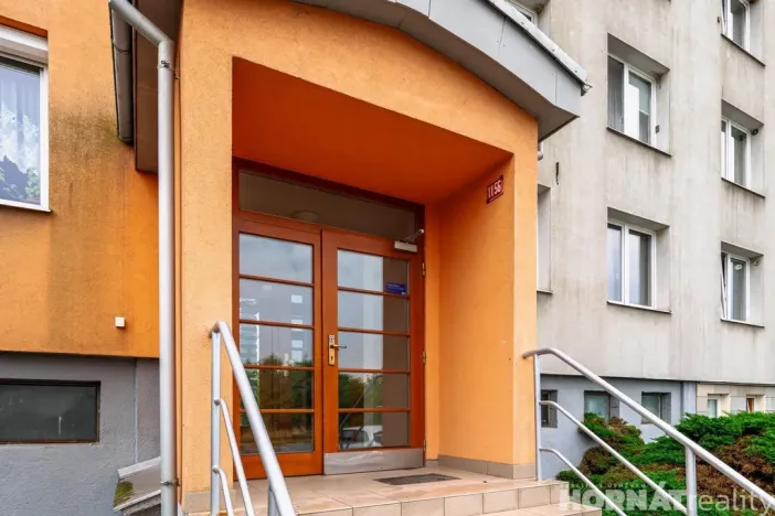 Prodej bytu 2+kk, Hostivice, Kmochova, 47 m2