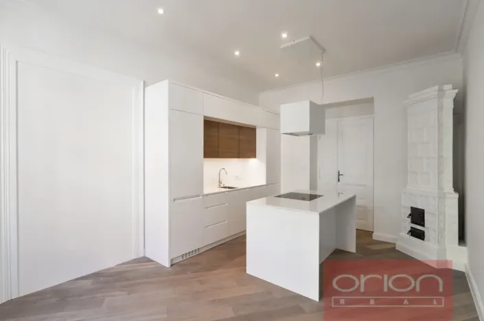 Pronájem bytu 2+kk, Praha - Vinohrady, náměstí Jiřího z Poděbrad, 54 m2