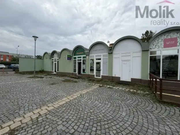 Pronájem obchodního prostoru, Most, Víta Nejedlého, 29 m2