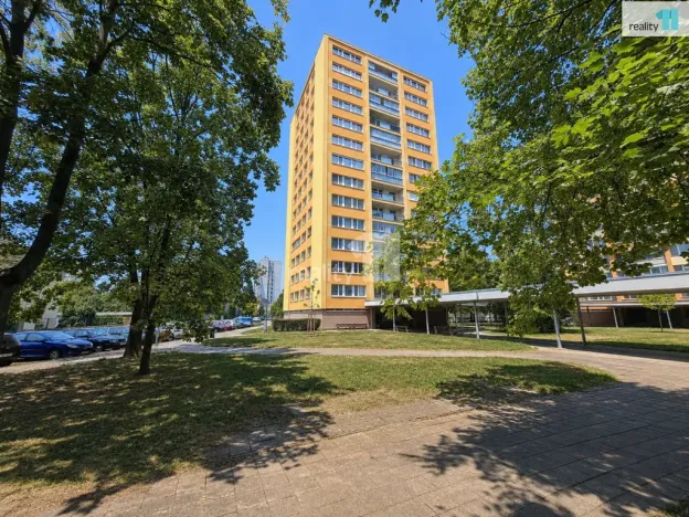 Prodej bytu 1+kk, Hradec Králové - Pražské Předměstí, Gebauerova, 37 m2