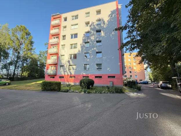 Pronájem bytu 2+kk, Jablonec nad Nisou, Na Roli, 42 m2