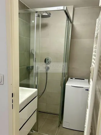 Pronájem pokoje, Brno, Merhautova, 15 m2