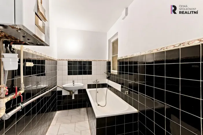 Prodej bytu 2+1, Praha - Vinohrady, Řipská, 87 m2