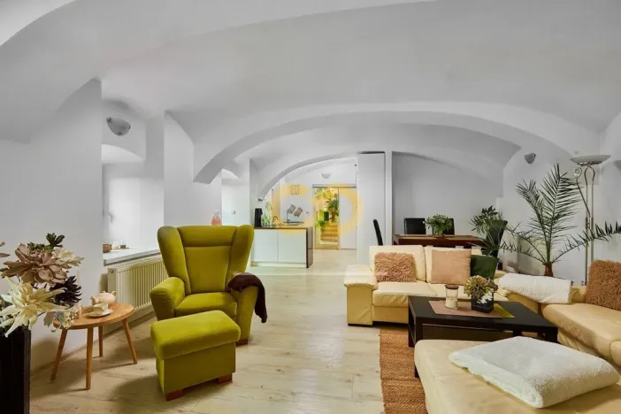 Prodej rodinného domu, Bušanovice - Horní Nakvasovice, 300 m2