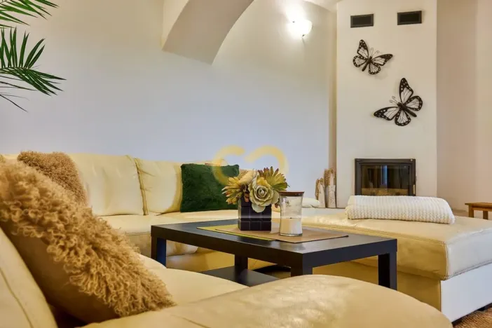 Prodej rodinného domu, Bušanovice - Horní Nakvasovice, 300 m2