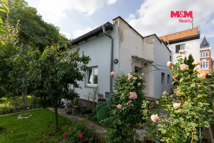 Prodej rodinného domu, Kravaře, Náměstí, 180 m2