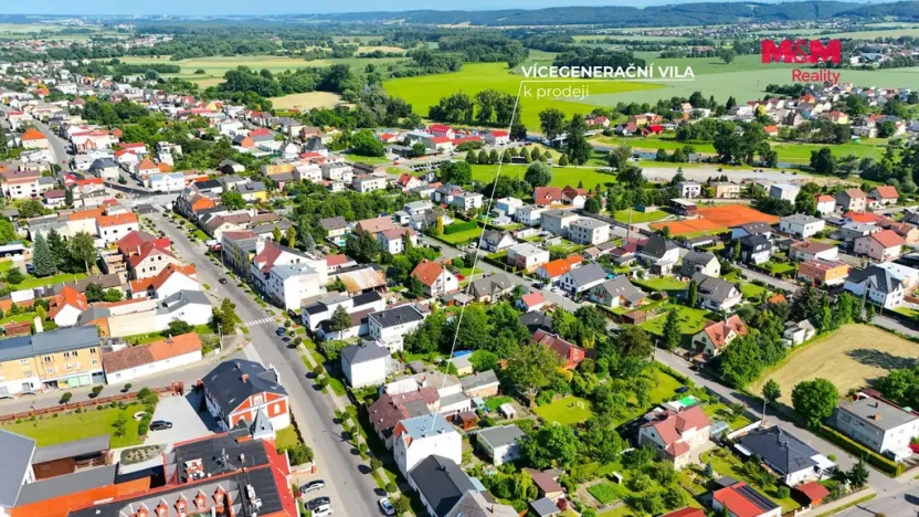 Prodej rodinného domu, Kravaře, Náměstí, 180 m2