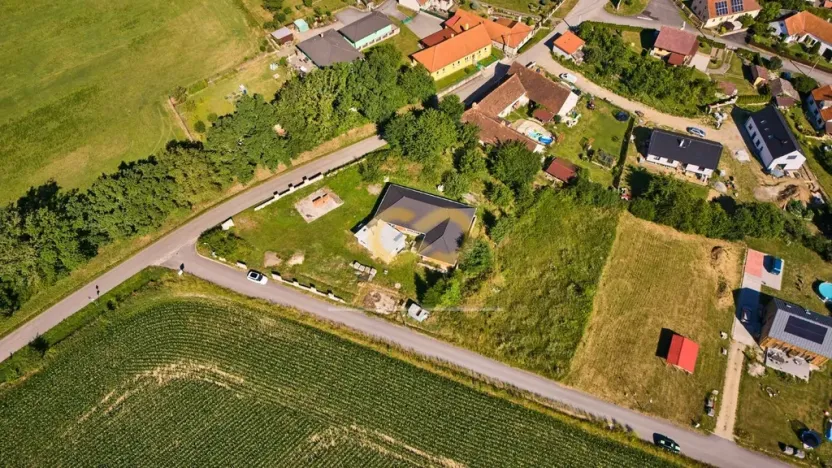 Prodej rodinného domu, Chvalovice, 180 m2