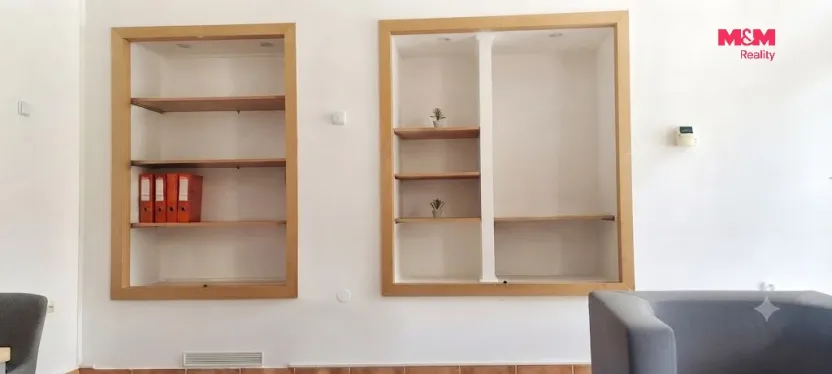 Pronájem kanceláře, Přelouč, Masarykovo náměstí, 50 m2