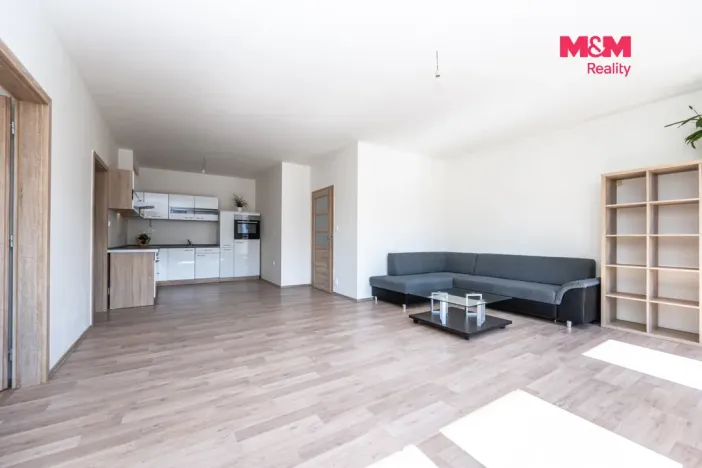 Prodej bytu 3+kk, Břežany II, 81 m2