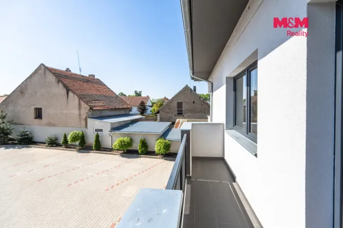 Prodej bytu 3+kk, Břežany II, 81 m2