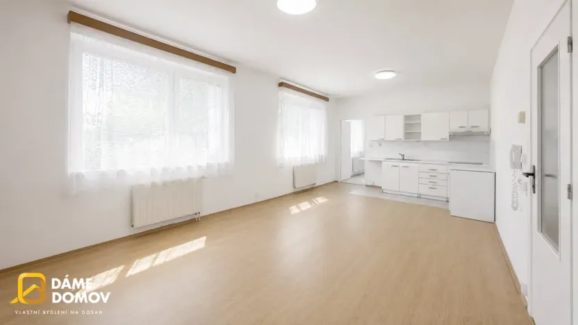 Pronájem bytu 2+kk, Otrokovice, Školní, 49 m2