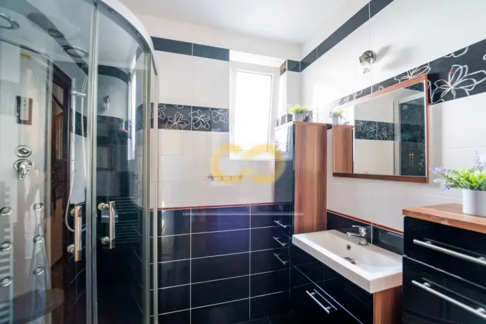 Prodej rodinného domu, Řehlovice, 160 m2