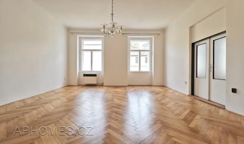 Pronájem bytu 3+1, Praha - Nové Město, Na hrádku, 95 m2