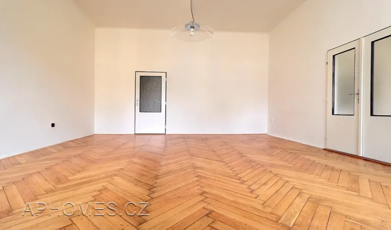 Pronájem bytu 3+1, Praha - Nové Město, Na hrádku, 95 m2