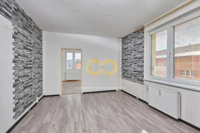 Prodej bytu 3+1, Volary, Sídl. Míru, 65 m2