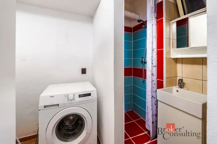 Prodej bytu 1+kk, Písek - Budějovické Předměstí, Mírové nám., 28 m2