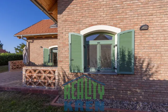 Prodej rodinného domu, Praha - Suchdol, Nad dolíky, 212 m2