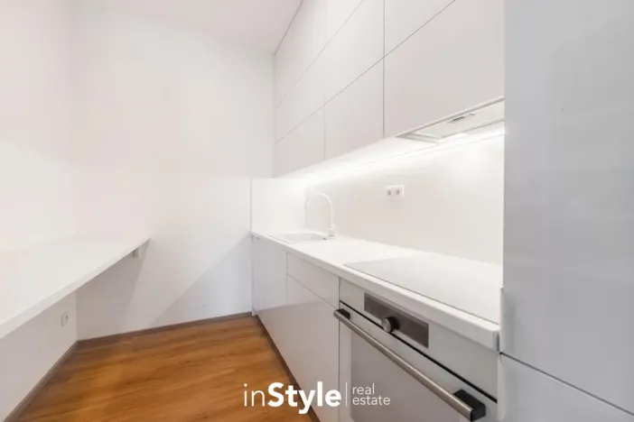Prodej bytu 2+kk, Uherské Hradiště, 28. října, 53 m2