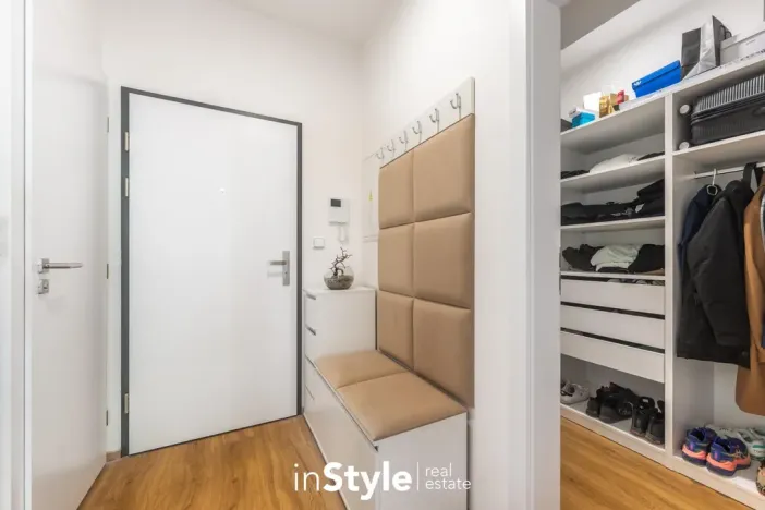 Prodej bytu 2+kk, Uherské Hradiště, 28. října, 53 m2