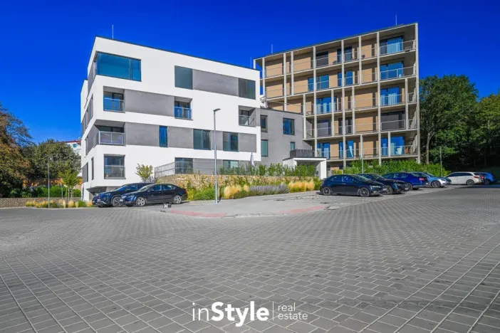 Prodej bytu 2+kk, Uherské Hradiště, 28. října, 53 m2