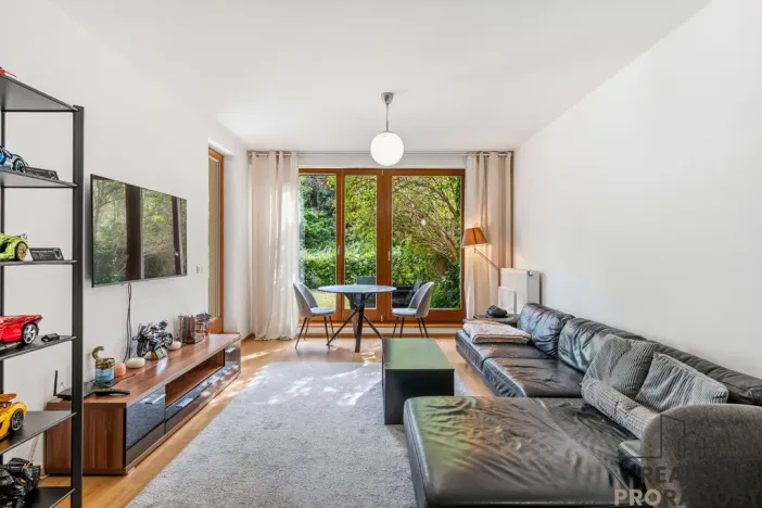 Pronájem bytu 2+kk, Praha - Vokovice, K Červenému vrchu, 63 m2