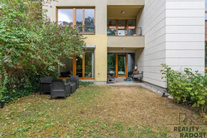 Pronájem bytu 2+kk, Praha - Vokovice, K Červenému vrchu, 63 m2