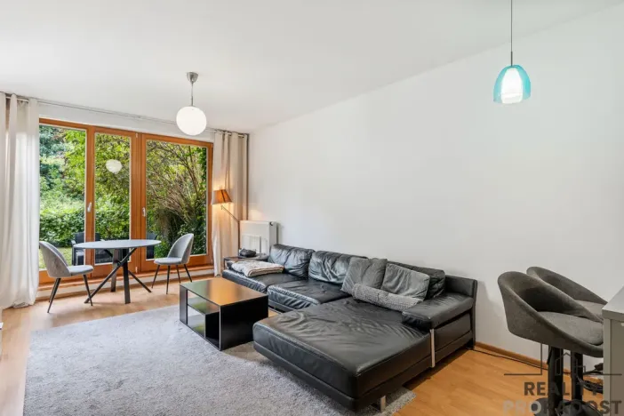 Pronájem bytu 2+kk, Praha - Vokovice, K Červenému vrchu, 63 m2