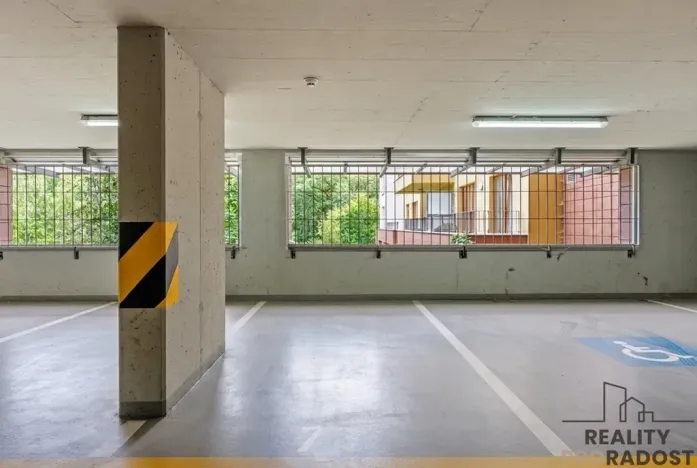 Pronájem bytu 2+kk, Praha - Vokovice, K Červenému vrchu, 63 m2