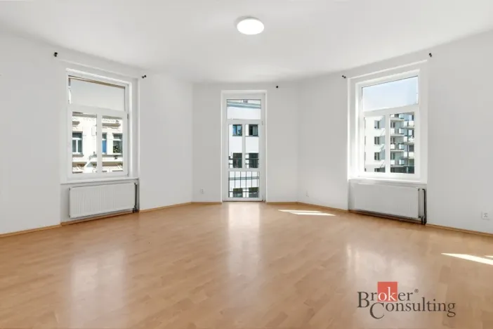 Pronájem bytu 1+kk, Děčín - Děčín II-Nové Město, Příkrá, 42 m2