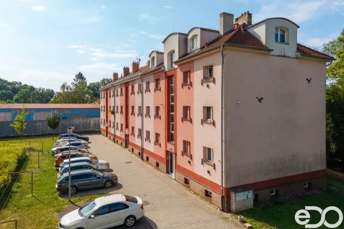 Prodej bytu 3+kk, Praha - Uhříněves, V bytovkách, 50 m2