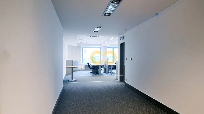 Pronájem kanceláře, Písek - Vnitřní Město, Alšovo nám., 200 m2