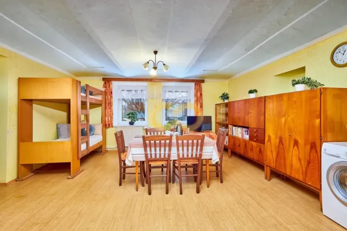 Prodej rodinného domu, Jilem, 320 m2