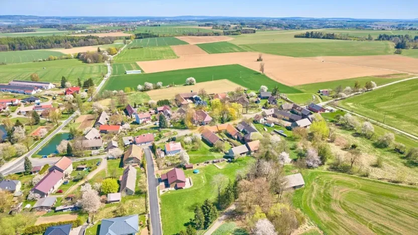 Prodej rodinného domu, Jilem, 320 m2