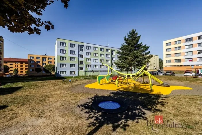 Prodej bytu 3+1, Volary, Sídl. Míru, 65 m2
