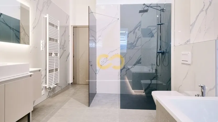 Pronájem bytu 2+kk, Písek - Vnitřní Město, Alšovo nám., 146 m2