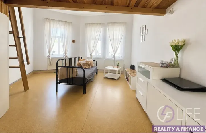Prodej bytu 2+1, Vrchlabí, Nádražní, 50 m2