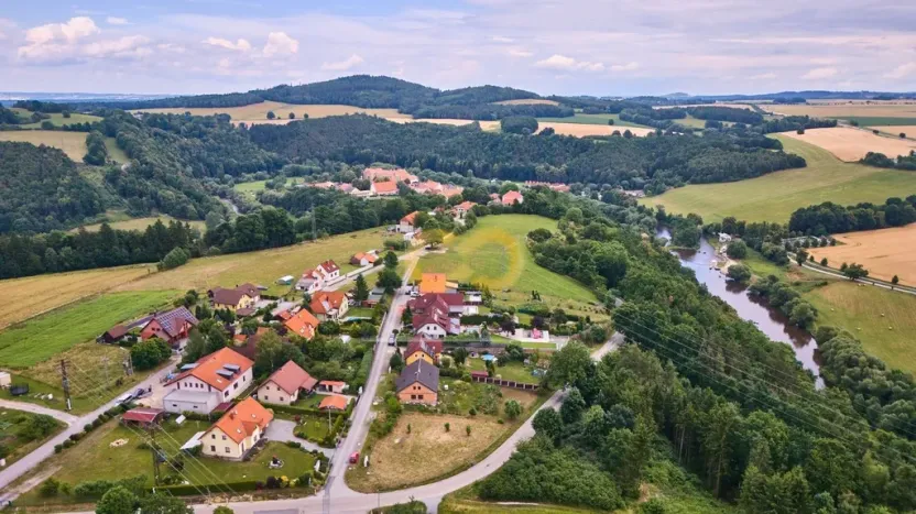 Prodej pozemku pro bydlení, Zlatá Koruna, 903 m2