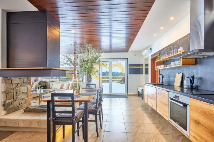 Prodej apartmánu, Černá v Pošumaví - Plánička, 202 m2