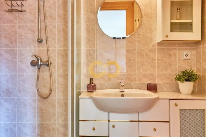 Prodej bytu 1+kk, Horní Planá, Jenišov, 43 m2