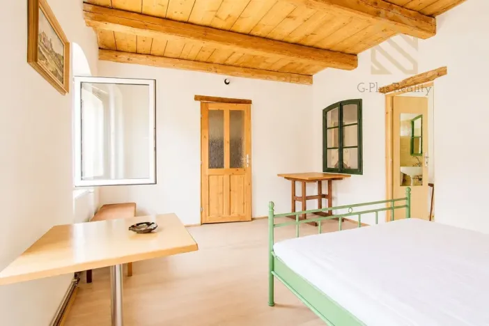 Pronájem bytu 2+kk, Černiv, 55 m2