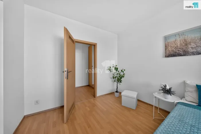 Prodej bytu 2+kk, Jesenice, V Roháči I., 58 m2