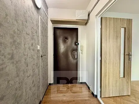 Pronájem bytu 1+1, Mokrá-Horákov, 38 m2