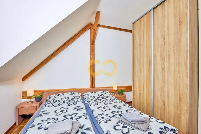 Prodej rodinného domu, Černá v Pošumaví, 320 m2