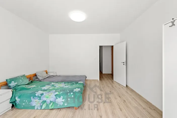 Prodej bytu 2+kk, Praha - Ruzyně, Stočesova, 60 m2