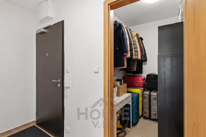 Prodej bytu 2+kk, Praha - Ruzyně, Stočesova, 60 m2