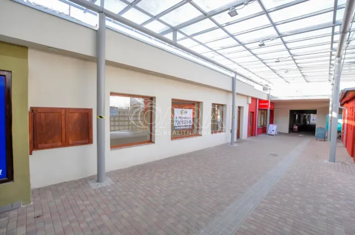 Pronájem obchodního prostoru, Benešov, Tyršova, 45 m2